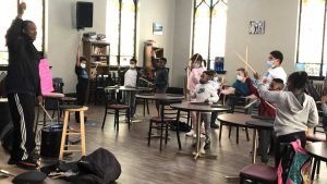 A reading lab musical session
